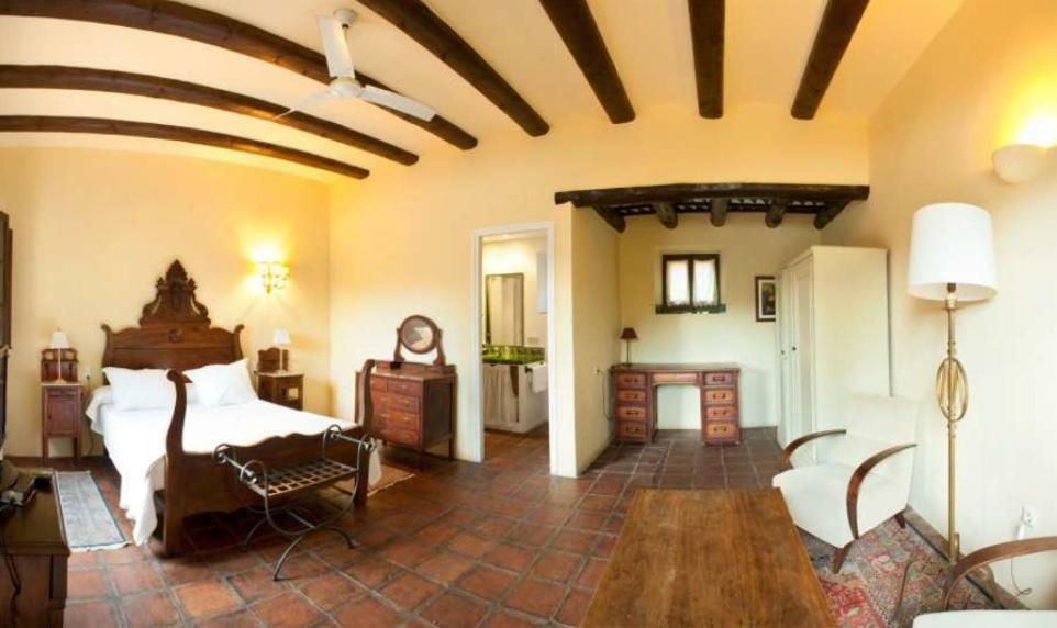 Hostal La Riera Torroella de Montgrí Zewnętrze zdjęcie
