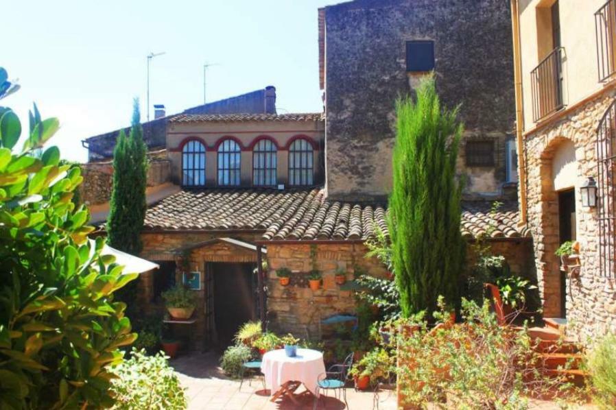 Hostal La Riera Torroella de Montgrí Zewnętrze zdjęcie